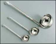 <p class="item">18-8スープレードル</p>